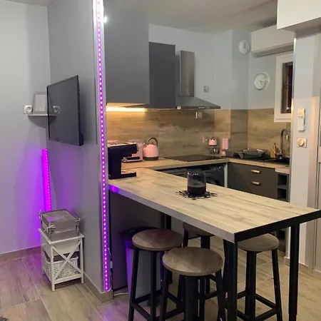 Climatise Avec Piscine Apartman Saint-Raphaël