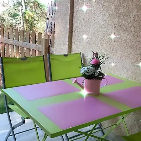 Climatise Avec Piscine 아파트 Saint-Raphaël