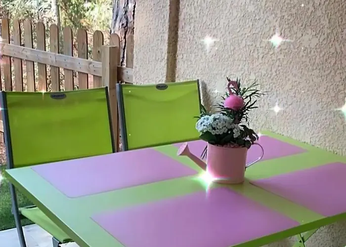 Climatise Avec Piscine Apartment Saint-Raphael (Var)
